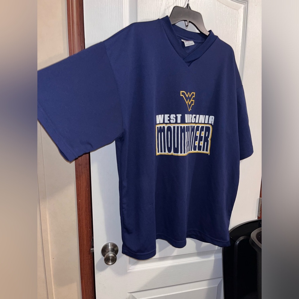 True Fan WVU Tshirt Size XL